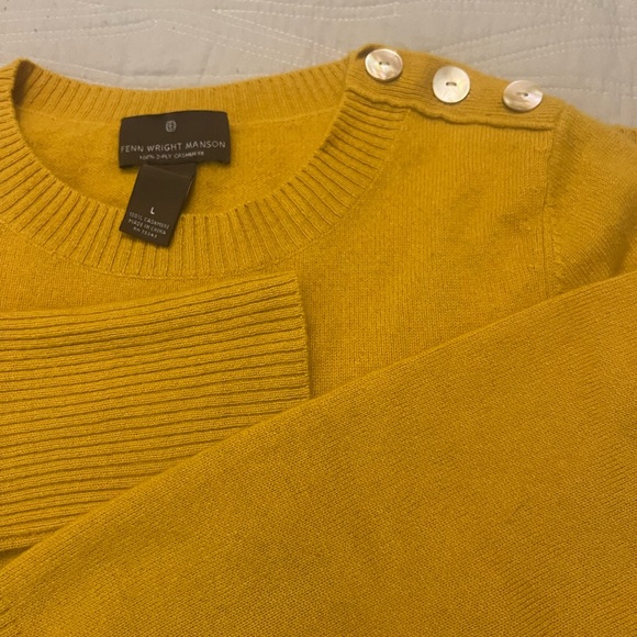 Sweater 100% cashmere. Good condition. Veryy nice and warming!!!! Mustard - Picture 7 of 13